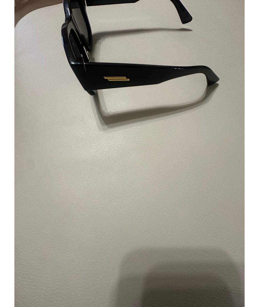 BOTTEGA VENETA Черные пластиковые солнцезащитные очки, фото 7