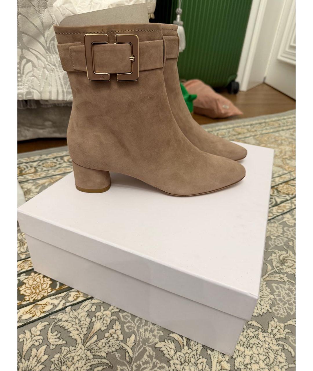 CHRISTIAN DIOR Бежевые замшевые полусапоги, фото 4