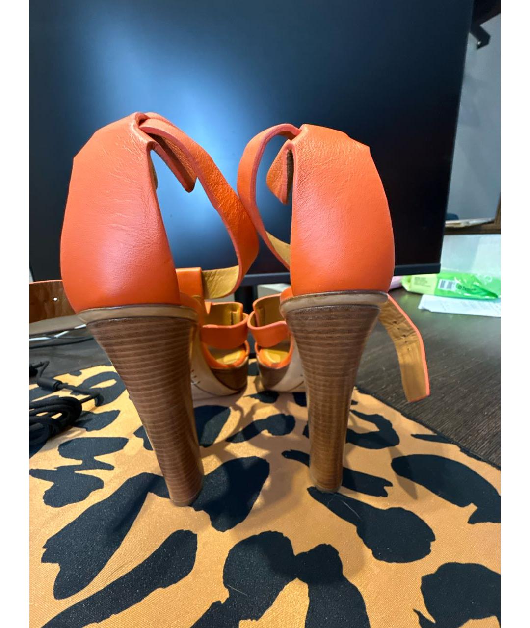 RALPH LAUREN Оранжевое кожаные босоножки, фото 4