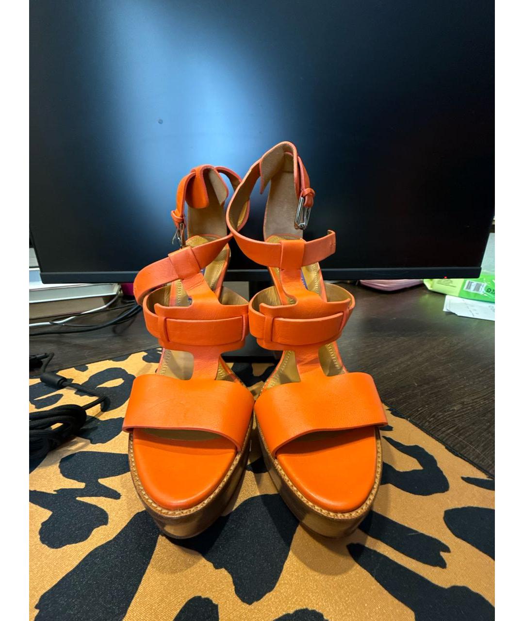RALPH LAUREN Оранжевое кожаные босоножки, фото 2