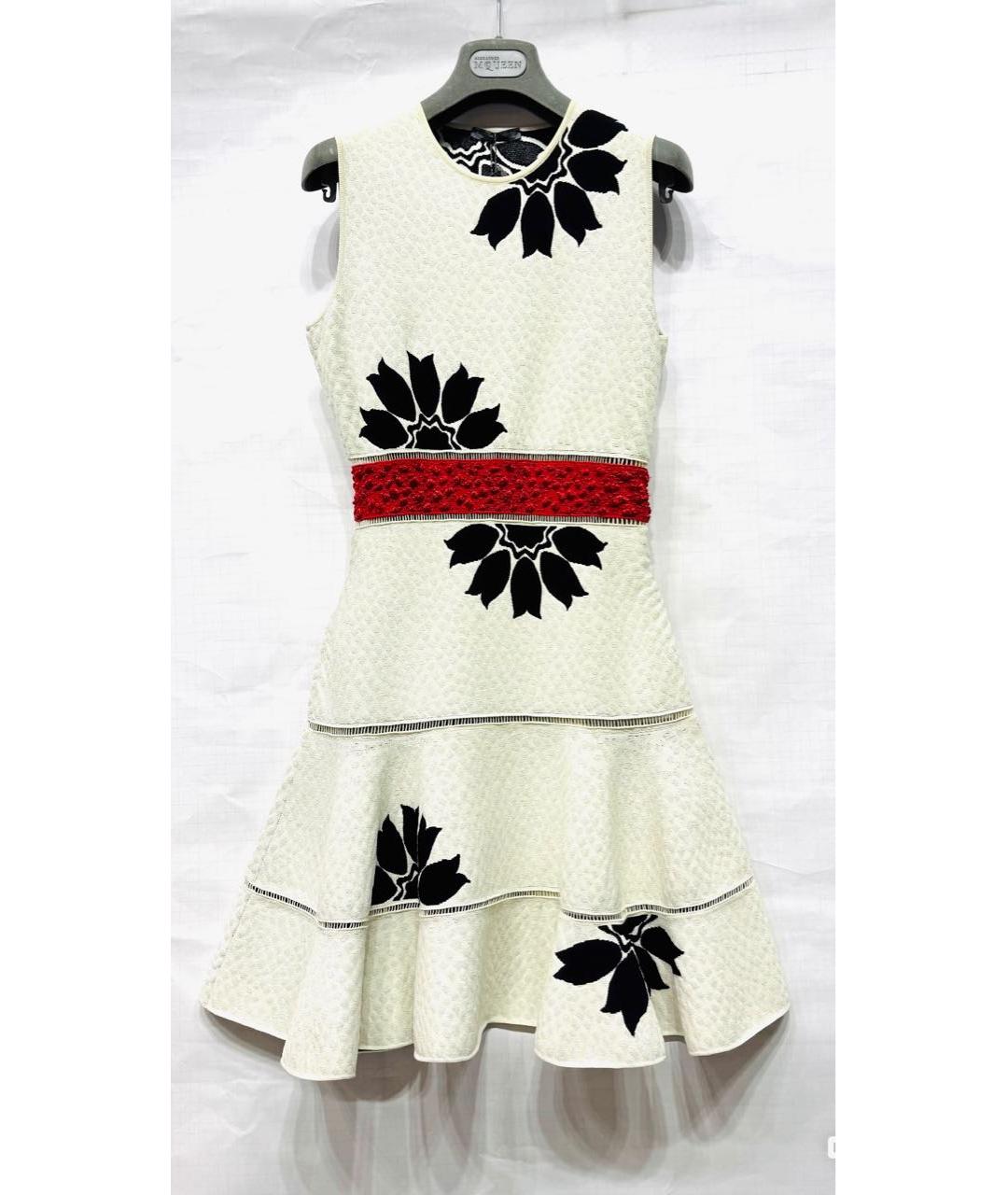 ALEXANDER MCQUEEN Белое вискозное коктейльное платье, фото 9