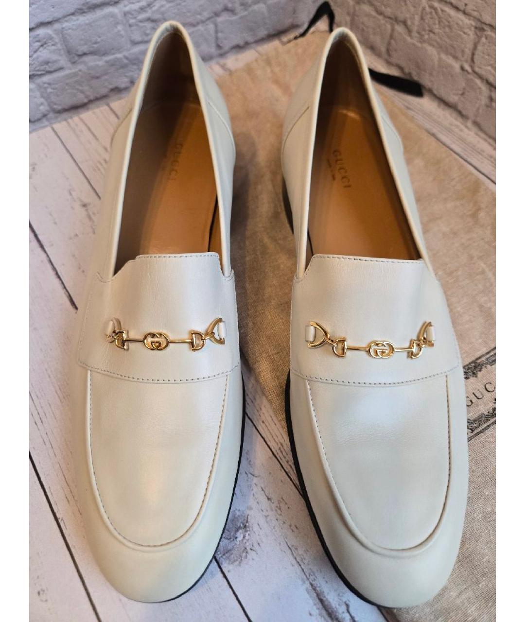 GUCCI Бежевые кожаные лоферы, фото 2