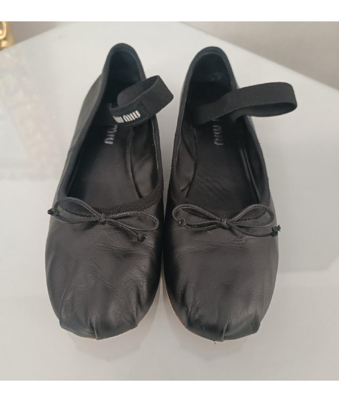 MIU MIU Черные кожаные балетки, фото 2