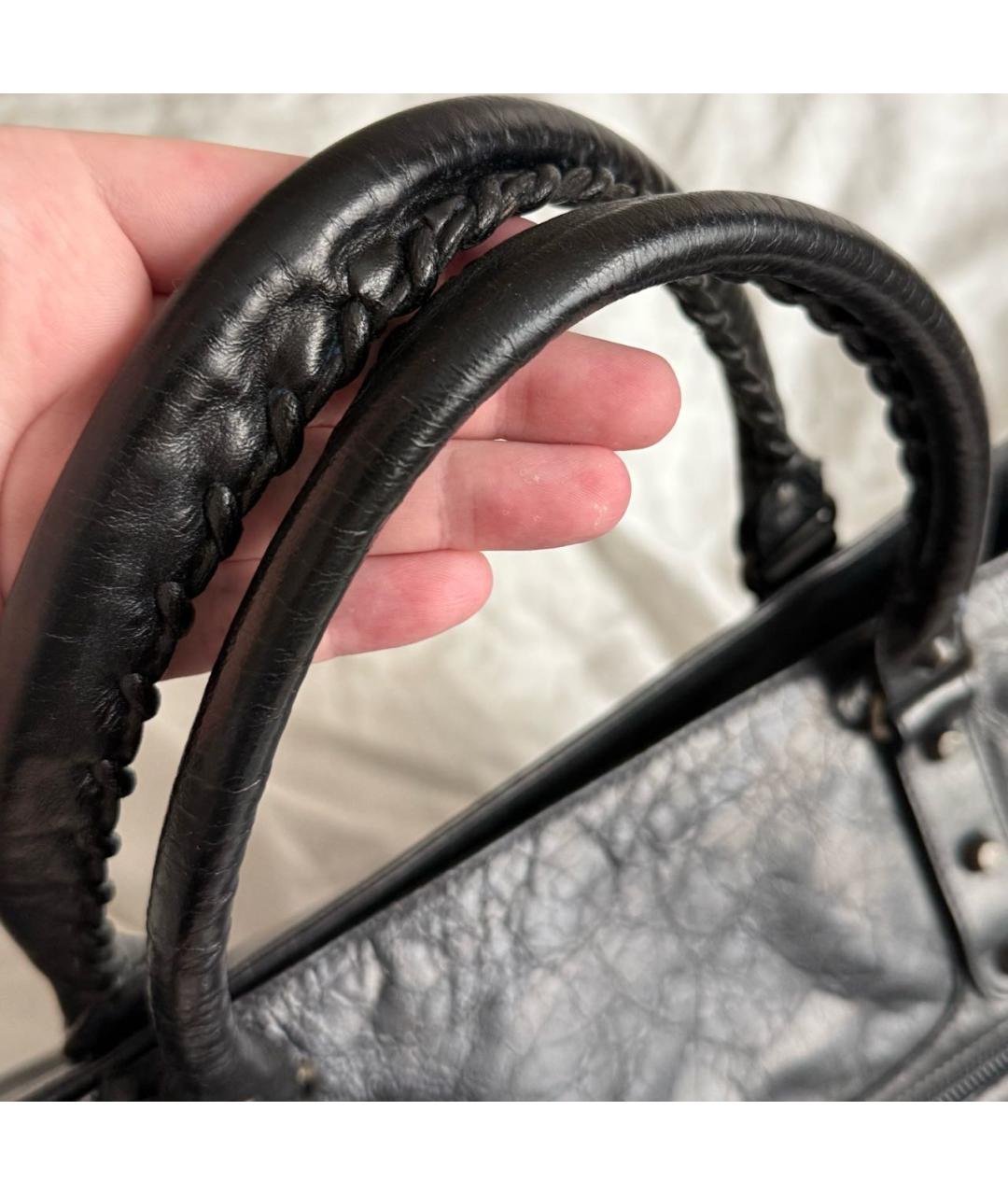 BALENCIAGA Черная кожаная сумка с короткими ручками, фото 3