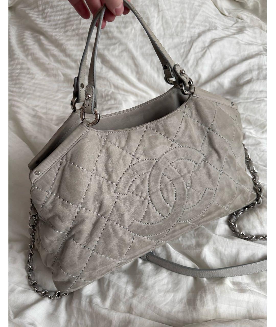 CHANEL Бежевая кожаная сумка тоут, фото 2