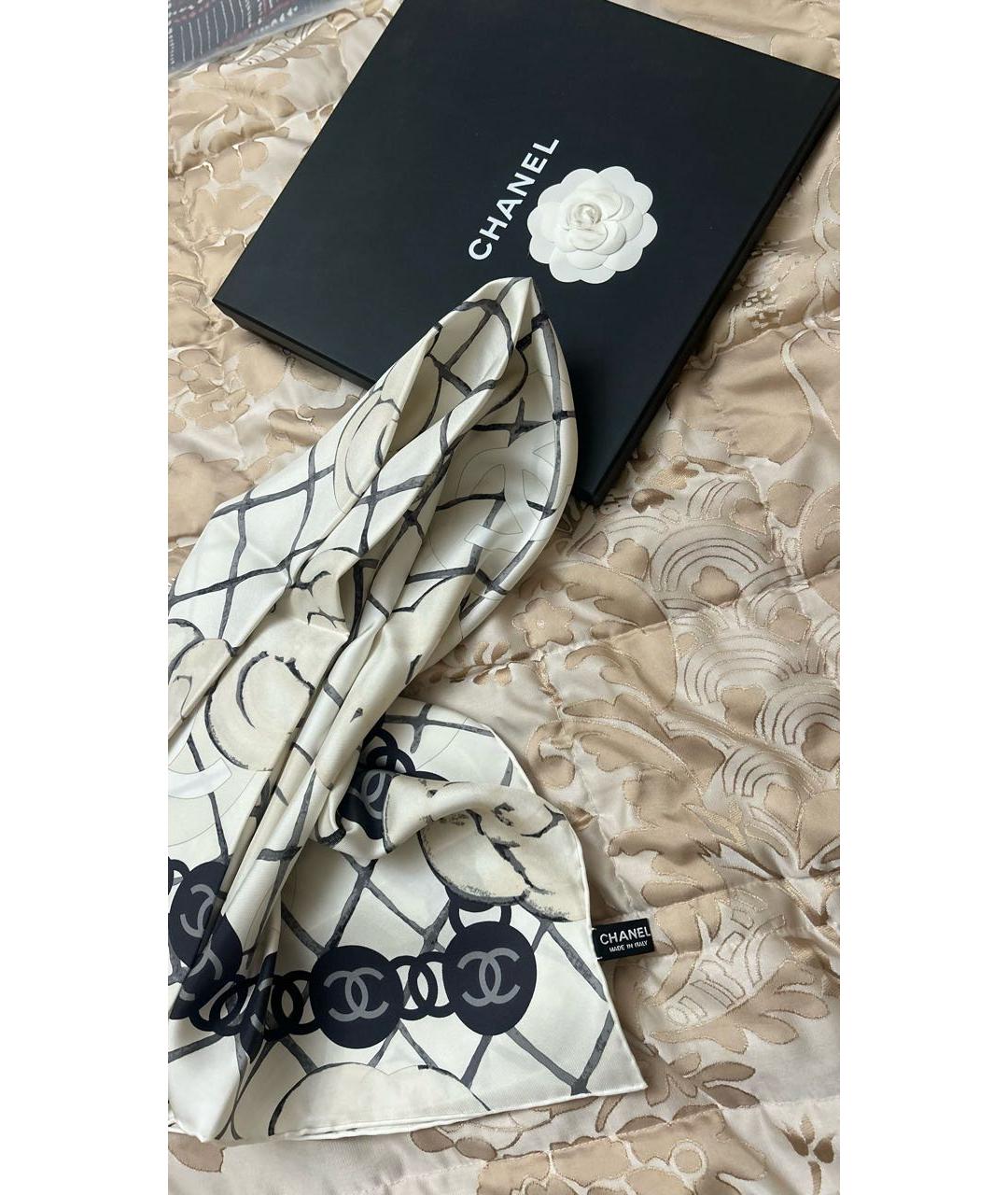 CHANEL Белый шелковый платок, фото 4