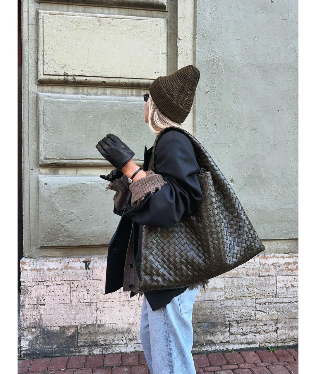 BOTTEGA VENETA Коричневая кожаная сумка тоут, фото 4