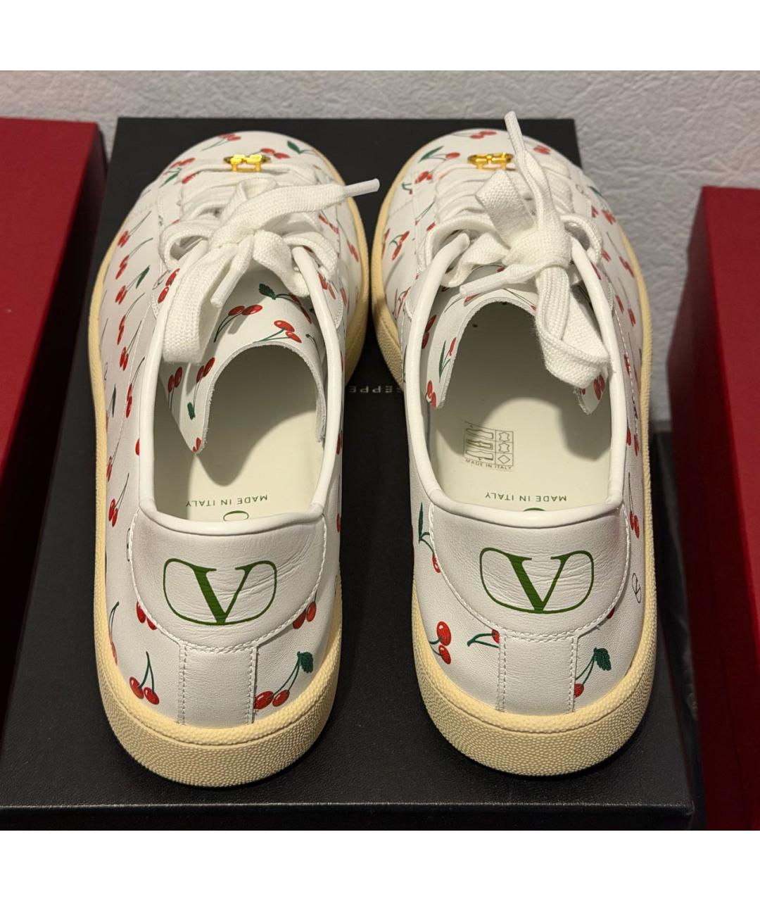 VALENTINO Белые кожаные низкие кроссовки / кеды, фото 3