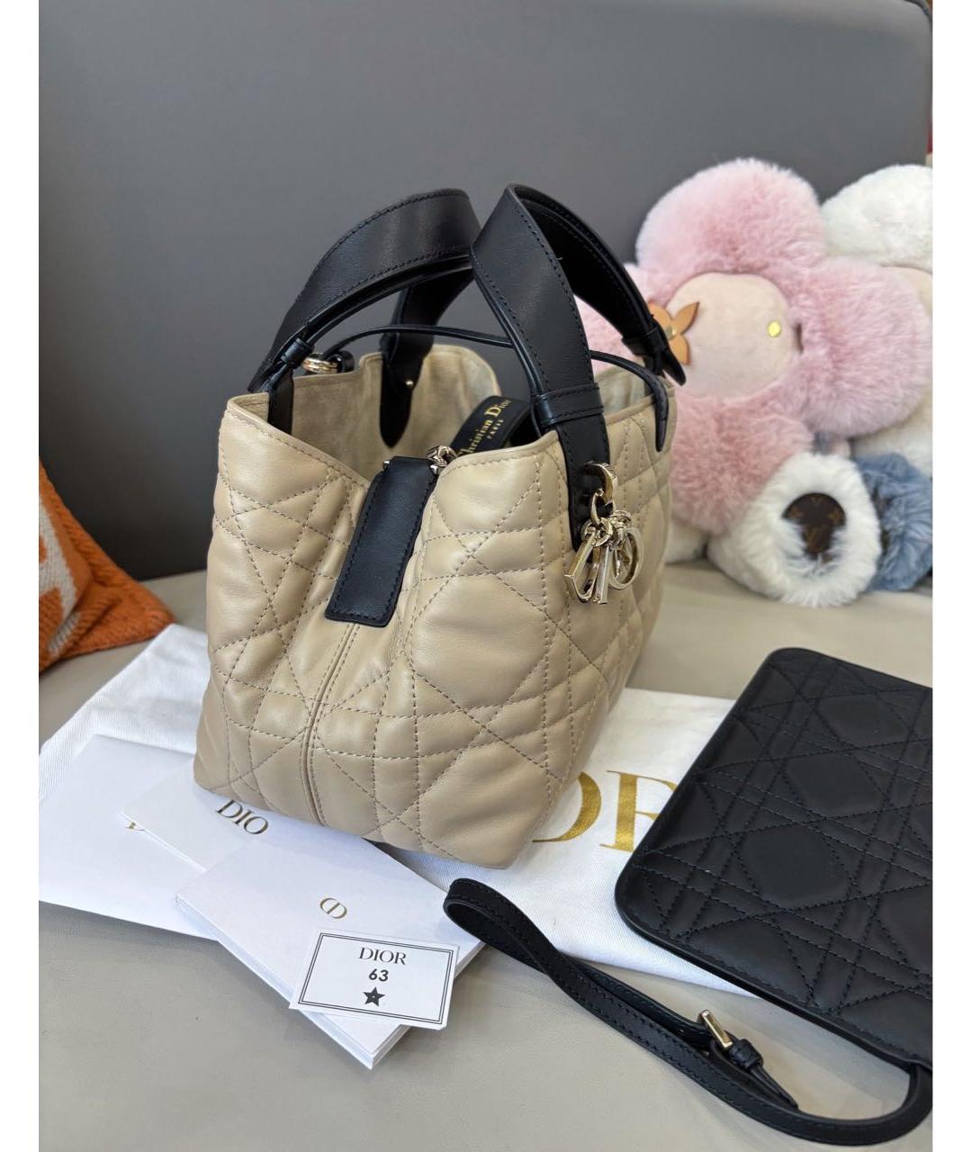 CHRISTIAN DIOR Бежевая кожаная сумка тоут, фото 4