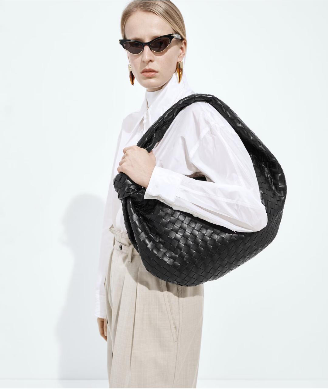 BOTTEGA VENETA Черная кожаная сумка через плечо, фото 2
