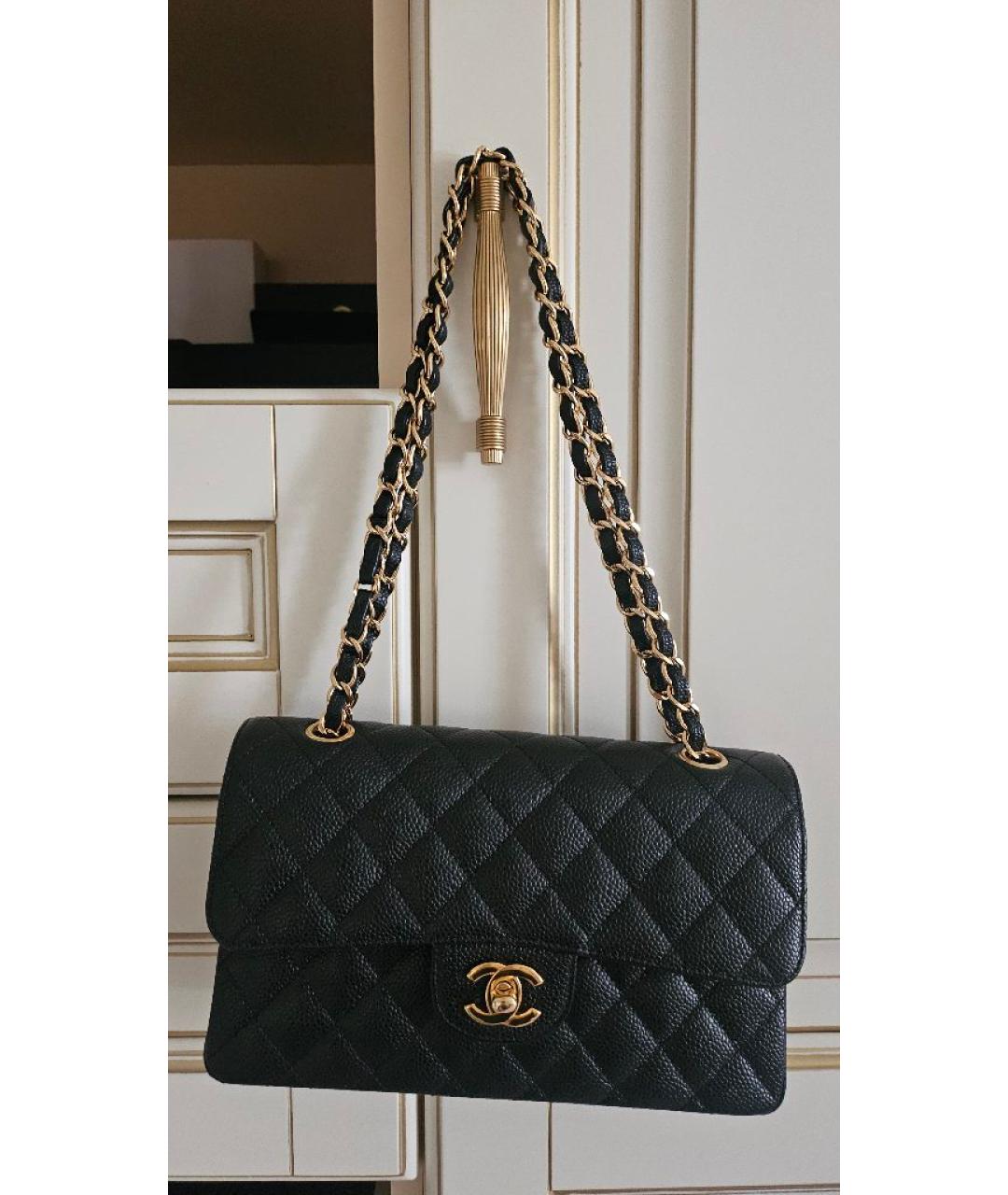 CHANEL Черная кожаная сумка через плечо, фото 10