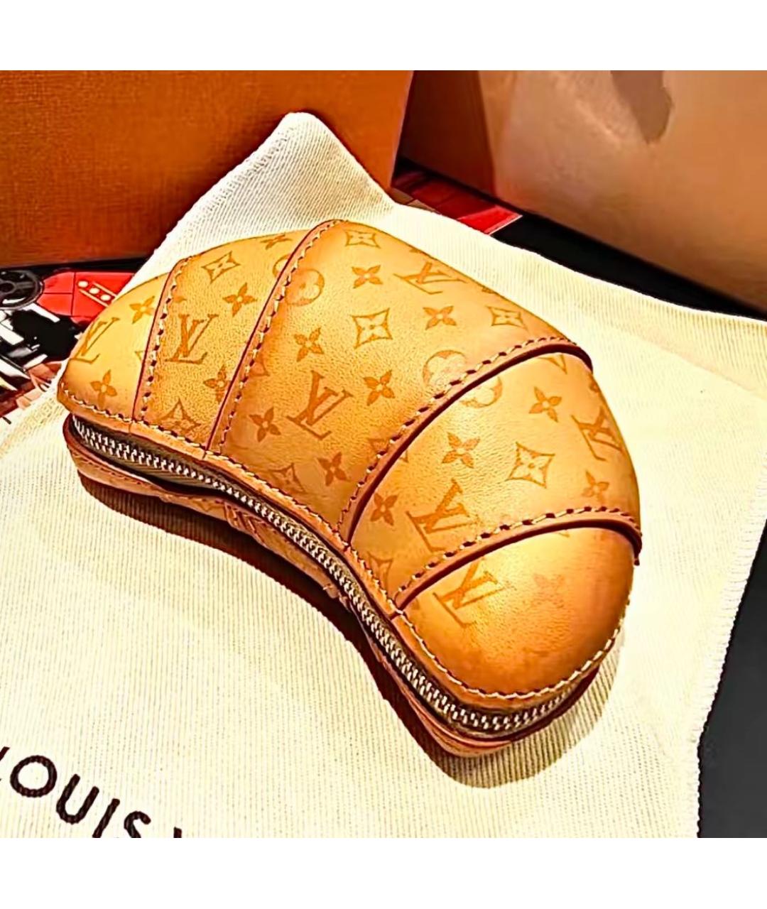 LOUIS VUITTON Коричневый кожаный кошелек, фото 8