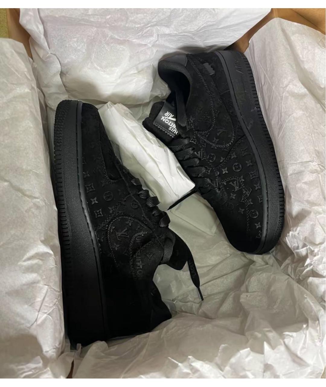 LOUIS VUITTON Черные замшевые кроссовки, фото 5