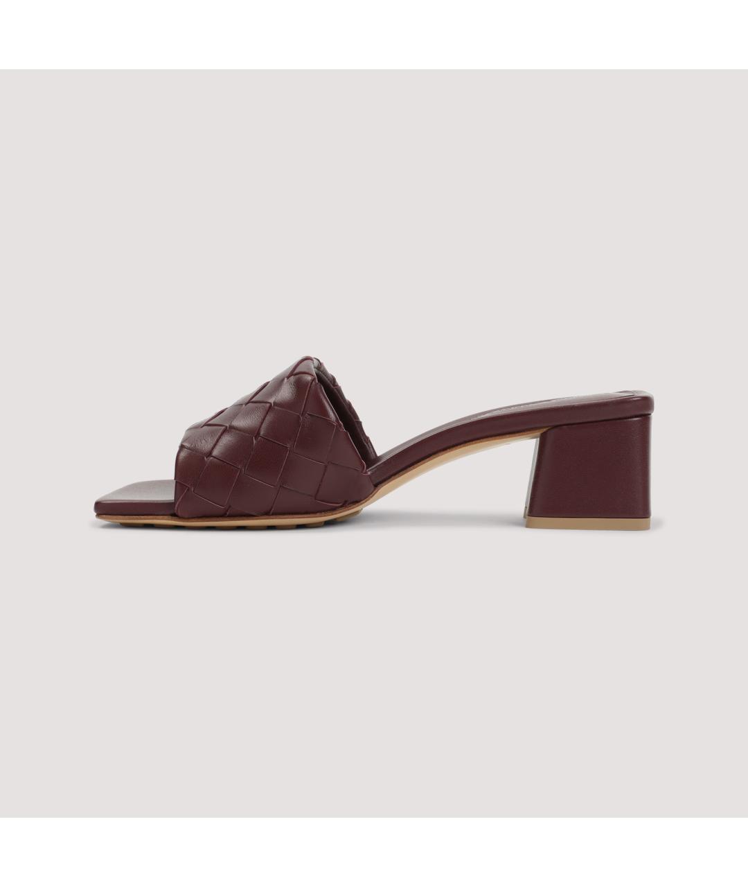 BOTTEGA VENETA Бордовые кожаные мюли, фото 3