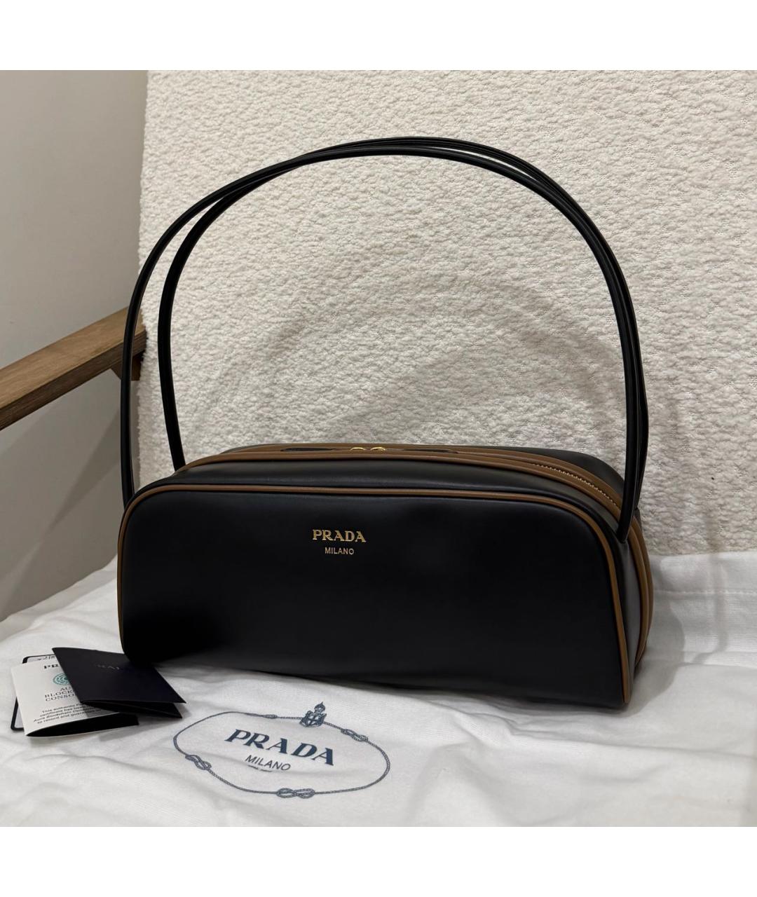 PRADA Черная кожаная сумка через плечо, фото 4