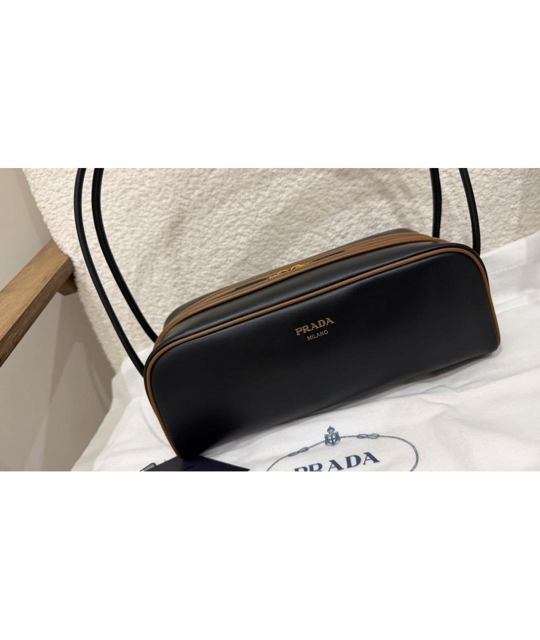 PRADA Черная кожаная сумка через плечо, фото 5