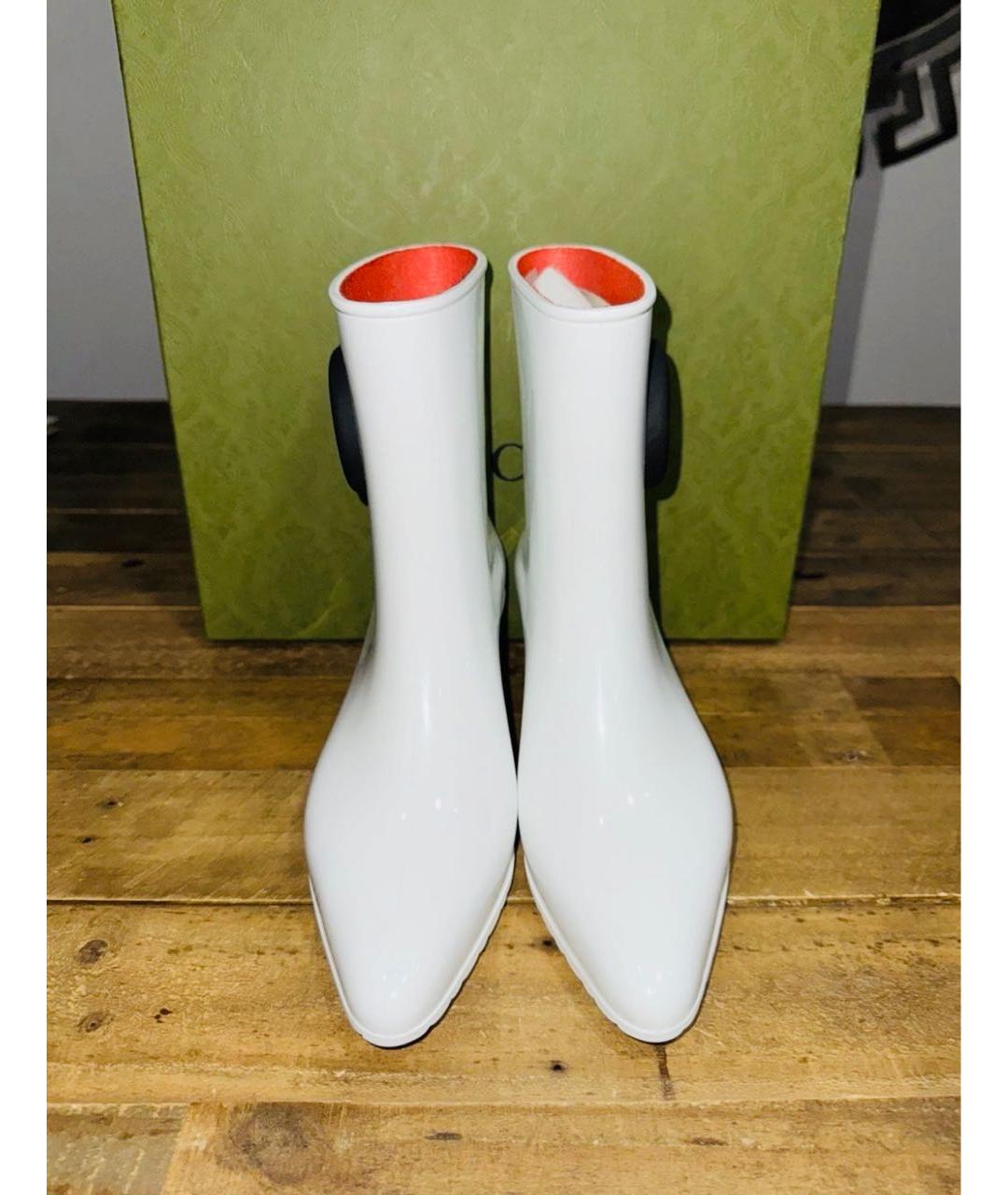 GUCCI Белые резиновые ботильоны, фото 2