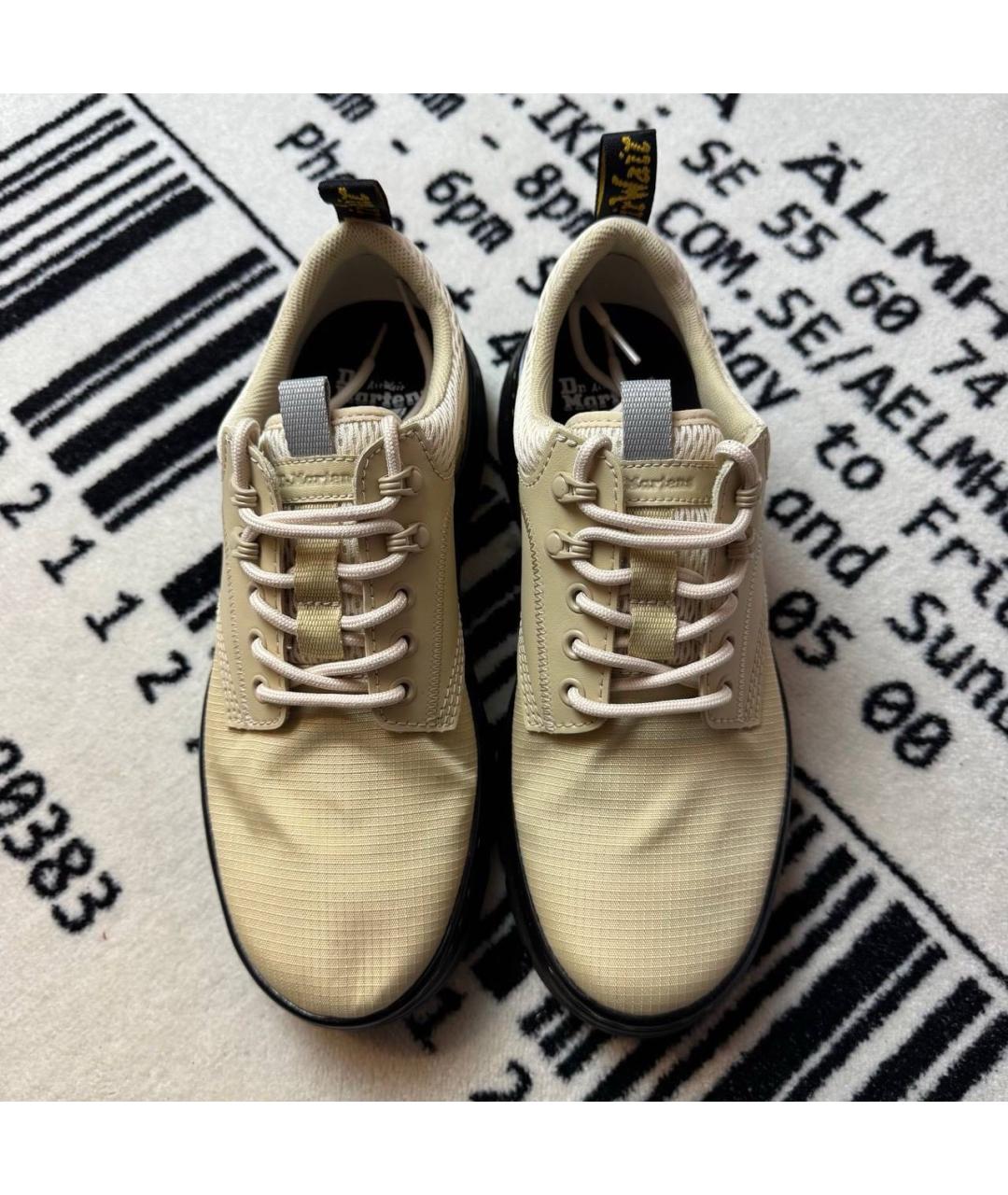 DR. MARTENS Бежевые кожаные низкие ботинки, фото 2