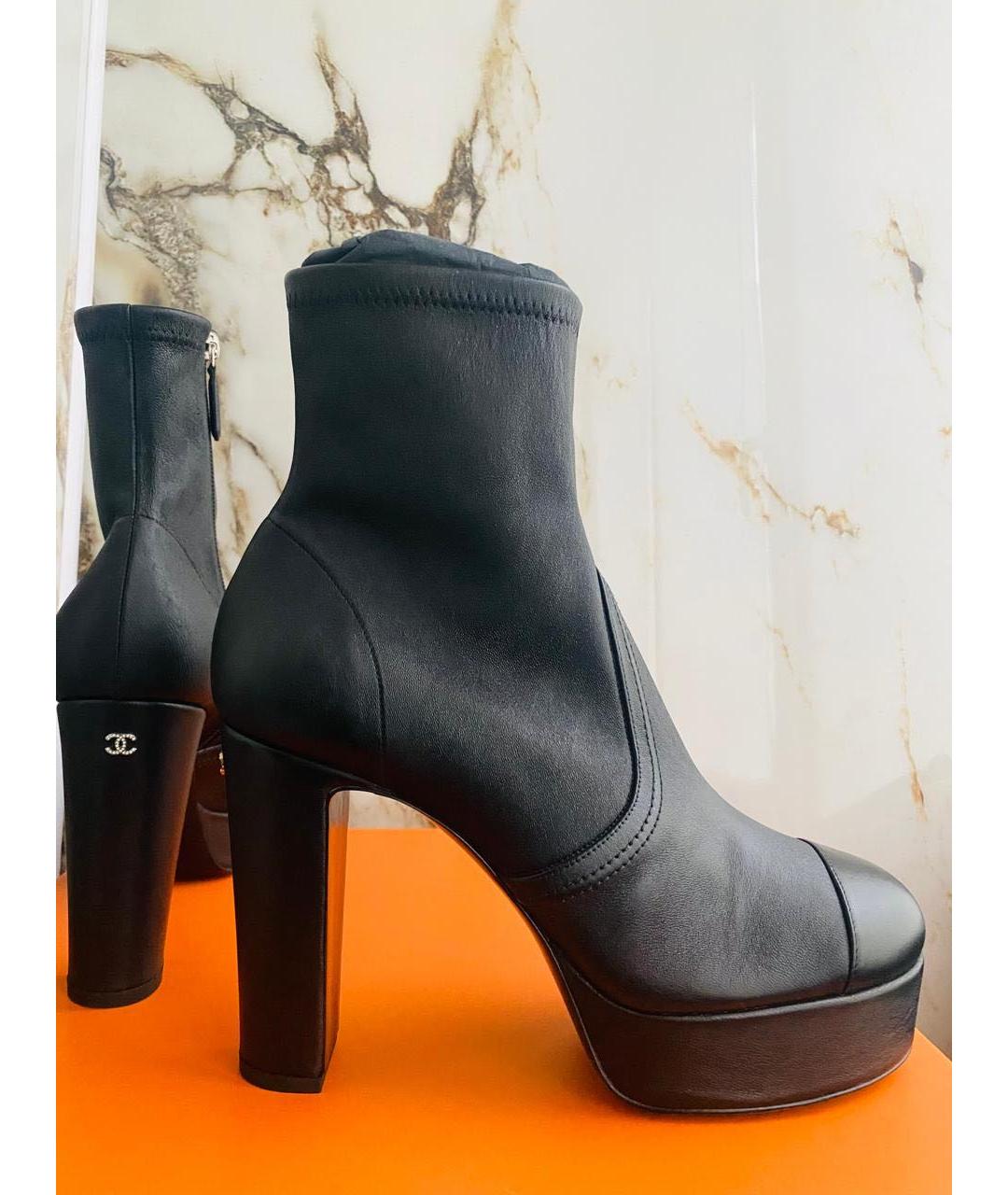 CHANEL Черные кожаные ботильоны, фото 7