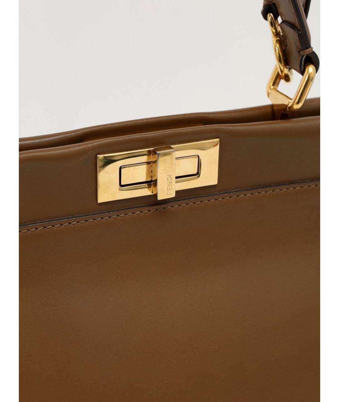 FENDI Коричневая кожаная сумка с короткими ручками, фото 6