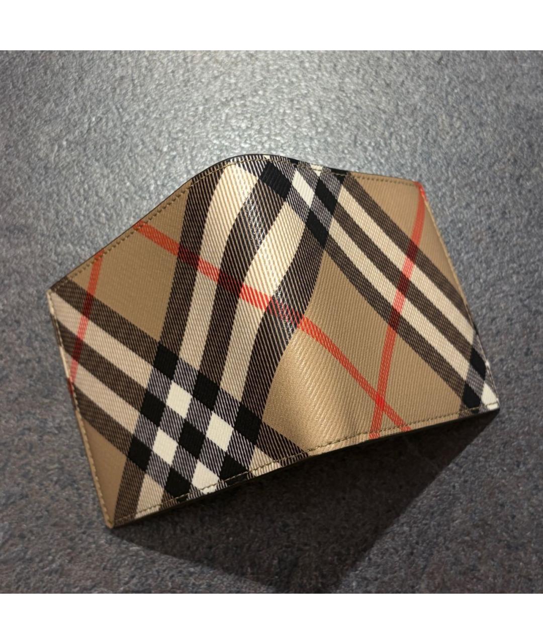 BURBERRY Бежевый кожаный кошелек, фото 4