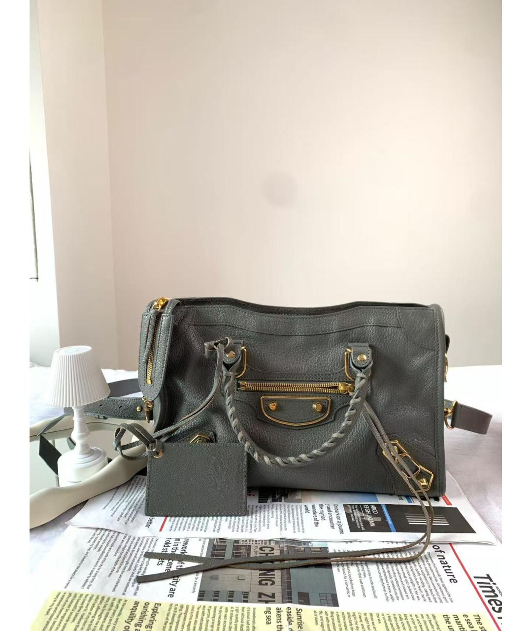 BALENCIAGA Серая кожаная сумка через плечо, фото 2