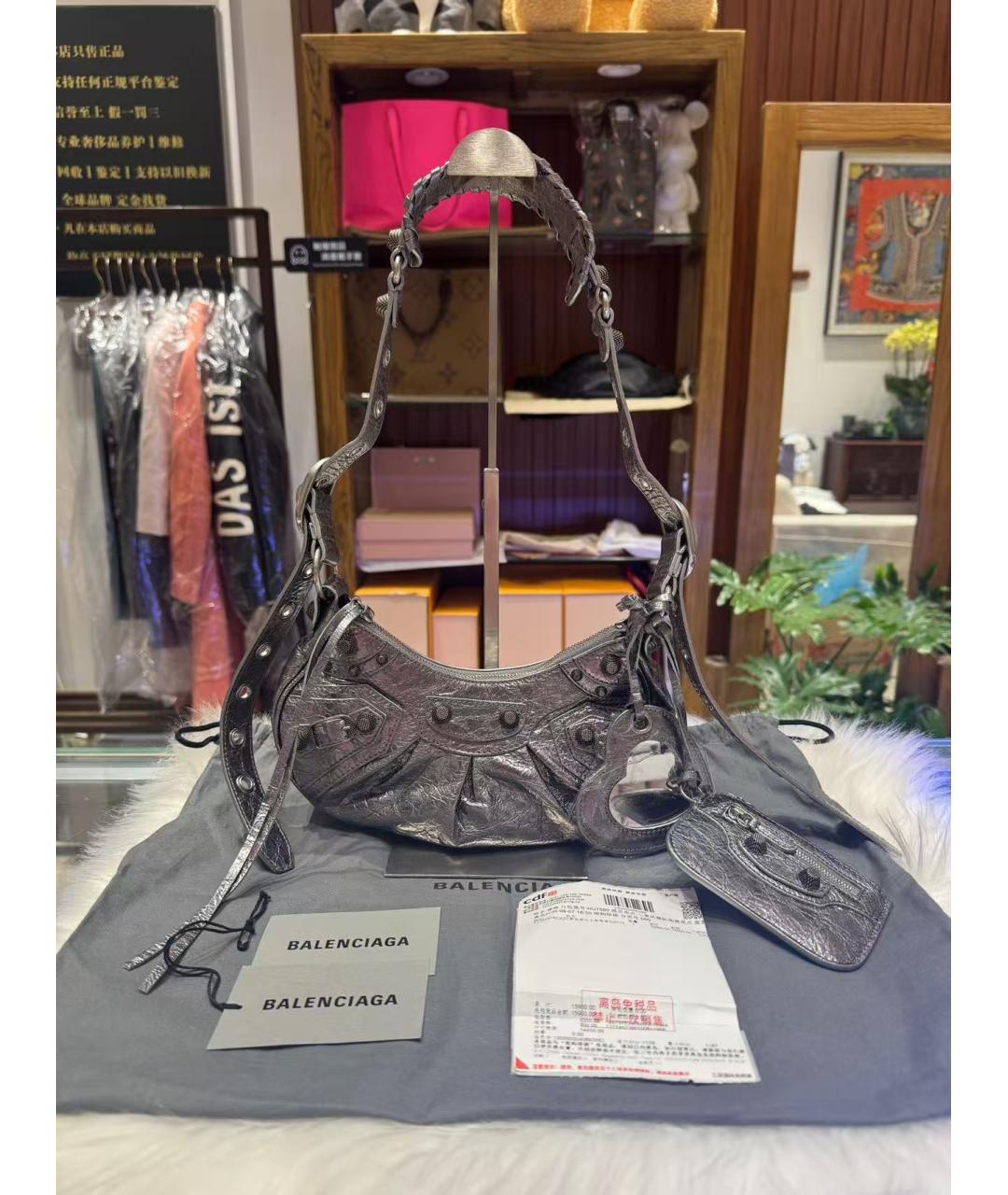 BALENCIAGA Серебряная кожаная сумка через плечо, фото 6