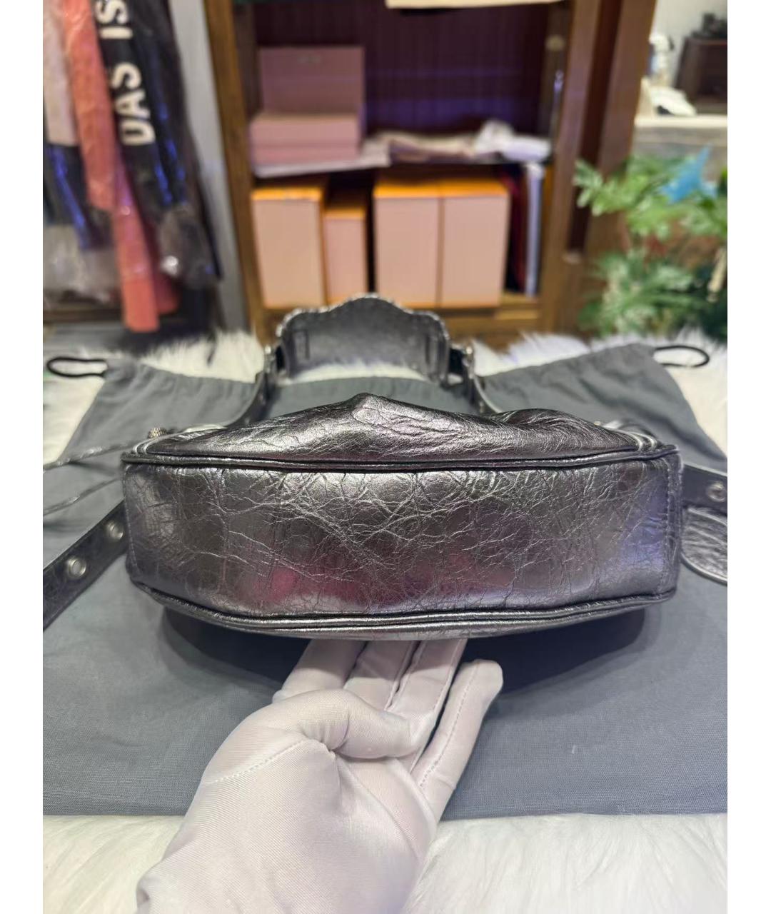BALENCIAGA Серебряная кожаная сумка через плечо, фото 2