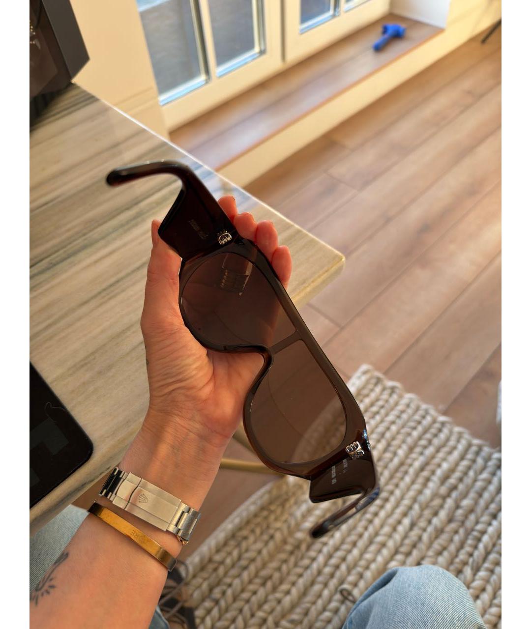 PHOEBE PHILO Коричневые пластиковые солнцезащитные очки, фото 3