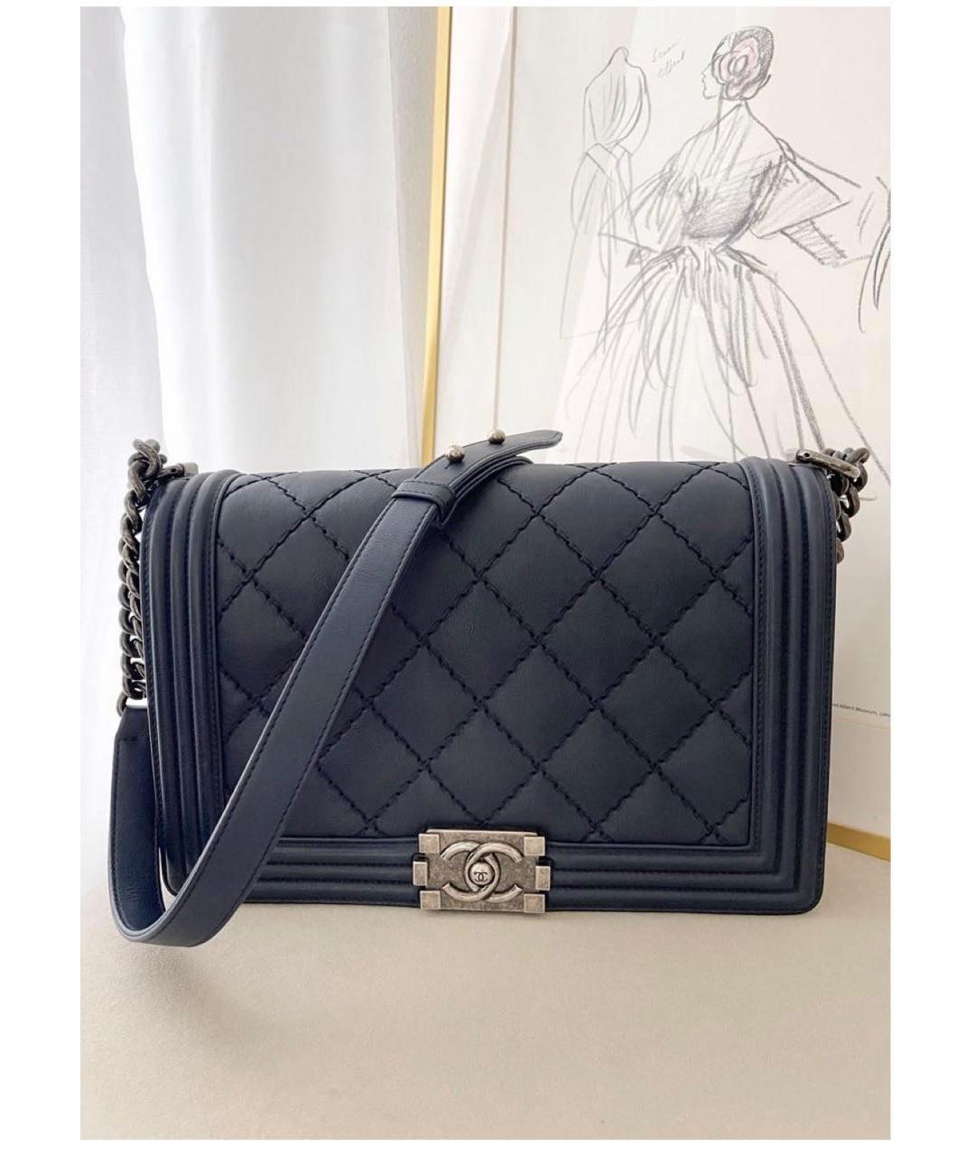 CHANEL Темно-синяя кожаная сумка через плечо, фото 2