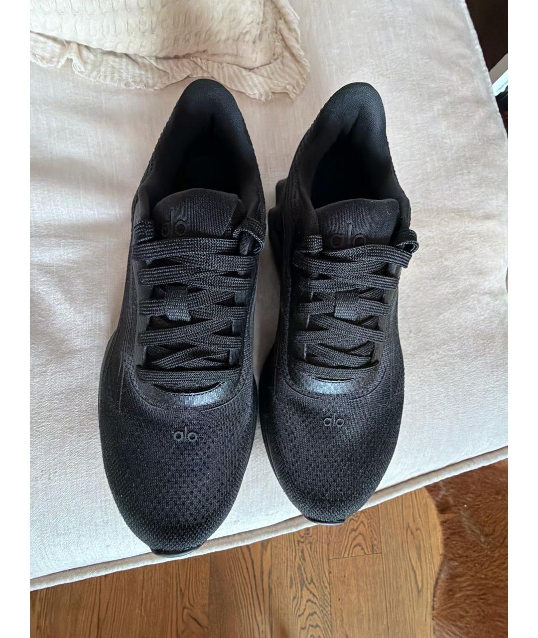 ALO YOGA Черные текстильные кроссовки, фото 3