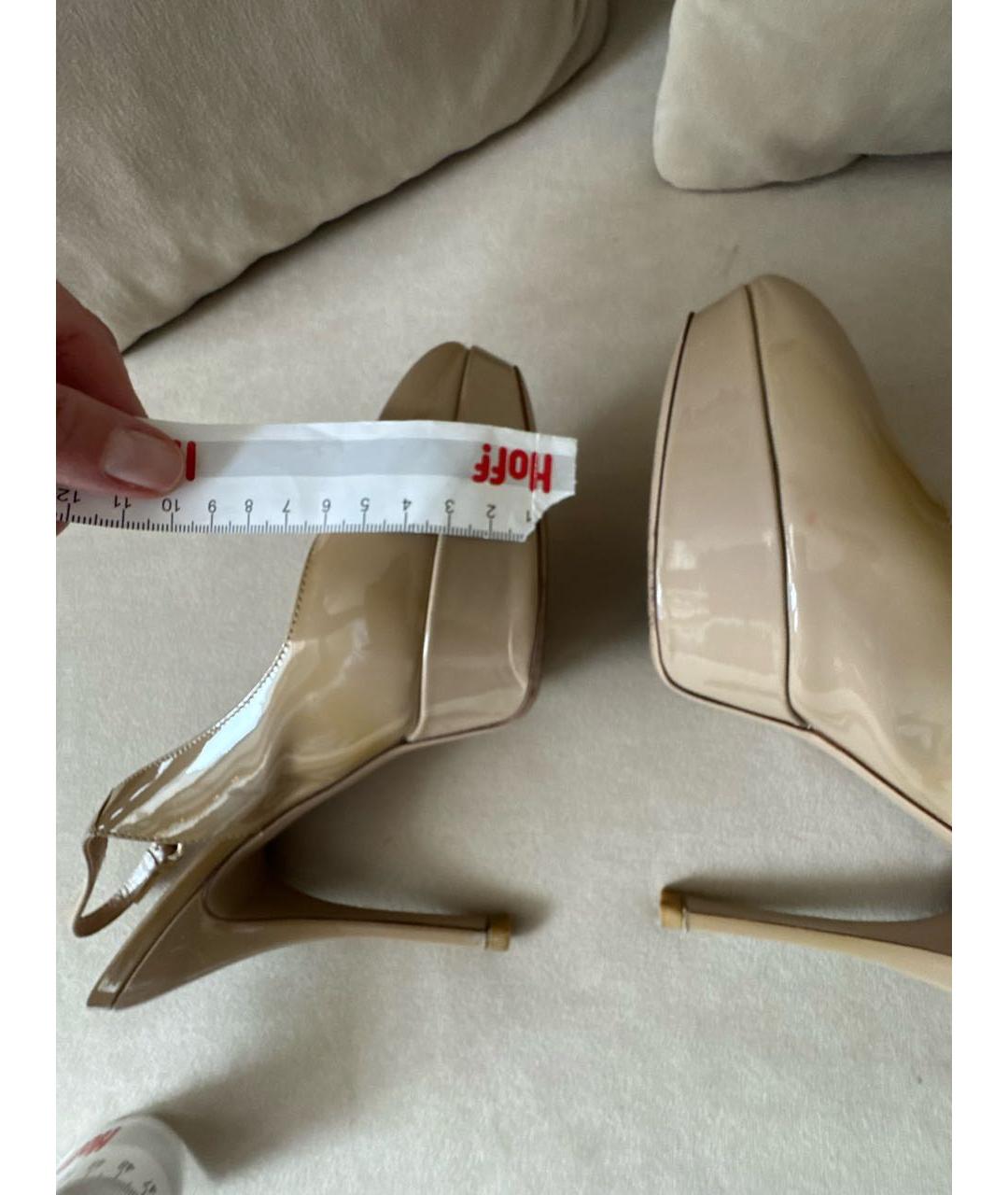 VALENTINO Бежевые туфли из лакированной кожи, фото 6