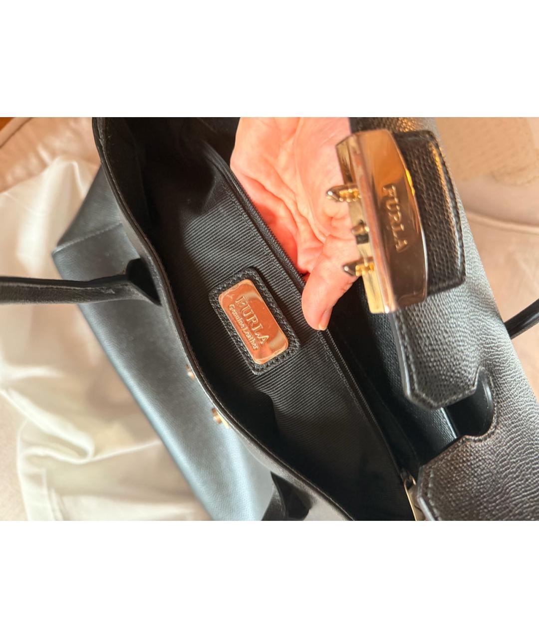 FURLA Черная кожаная сумка с короткими ручками, фото 4