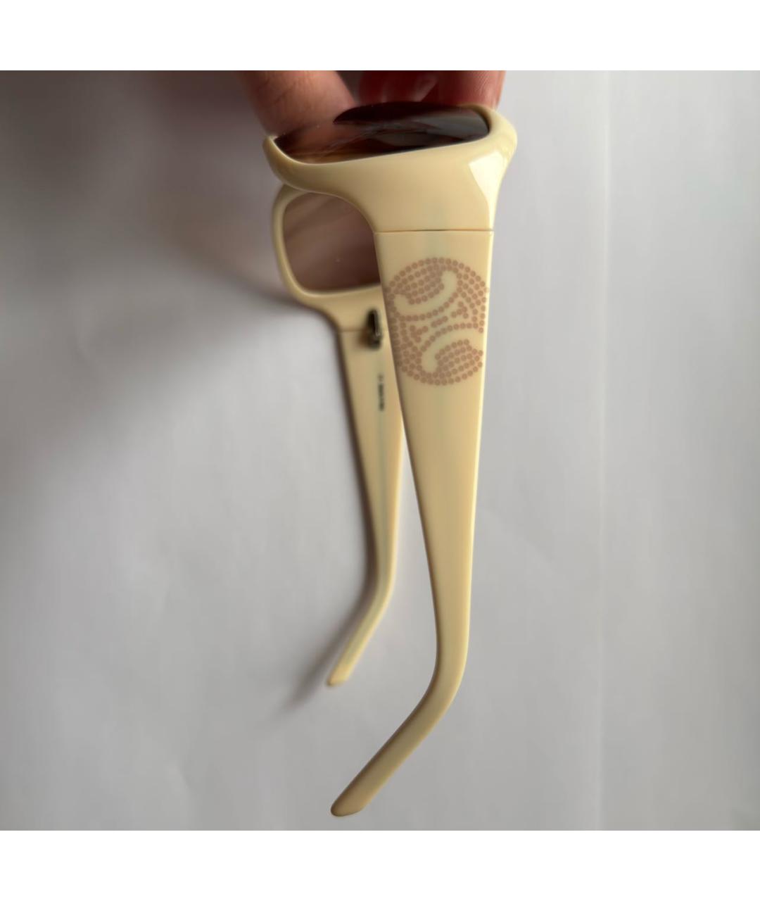 CELINE Бежевые пластиковые солнцезащитные очки, фото 3