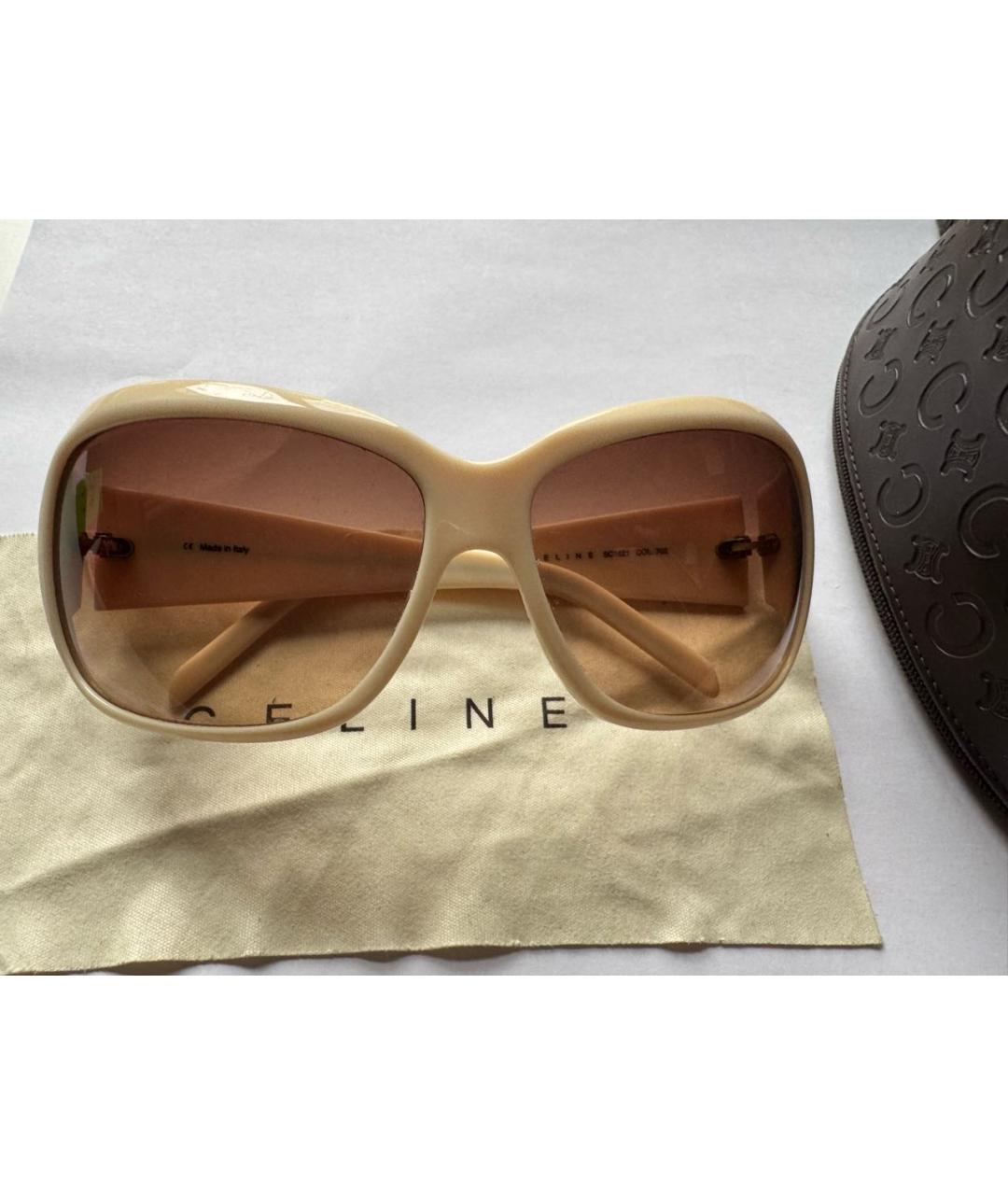 CELINE Бежевые пластиковые солнцезащитные очки, фото 9