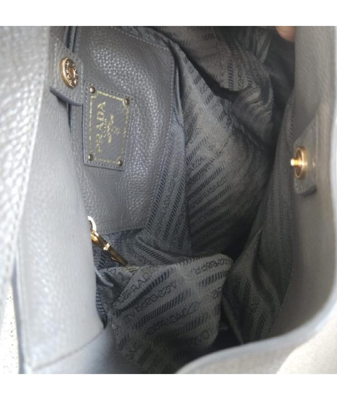 PRADA Серая кожаная сумка через плечо, фото 5
