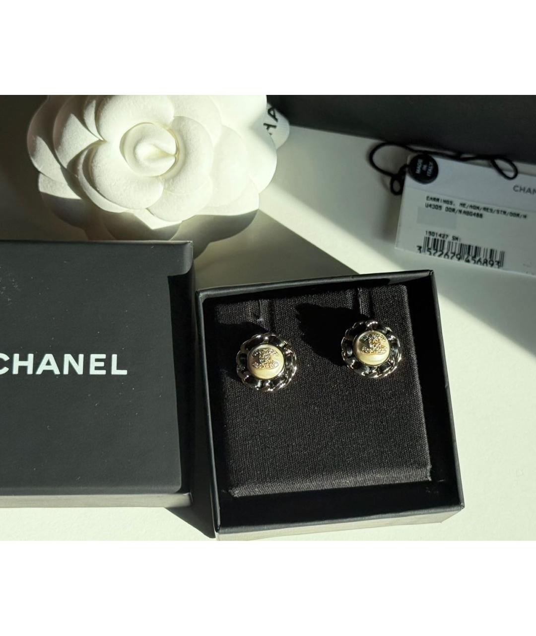 CHANEL Золотые металлические серьги, фото 3