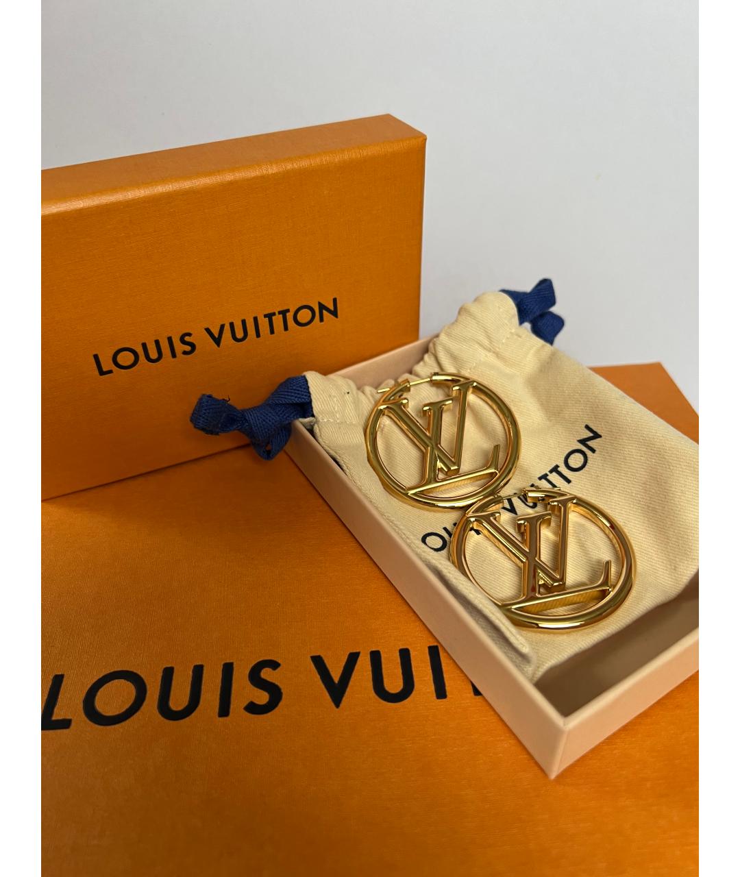 LOUIS VUITTON Золотые металлические серьги, фото 3