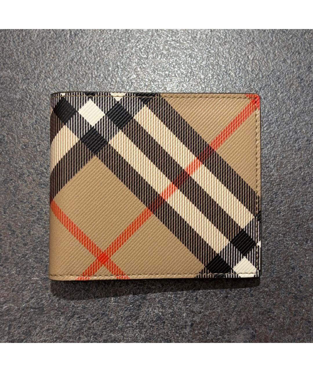 BURBERRY Бежевый кожаный кошелек, фото 2