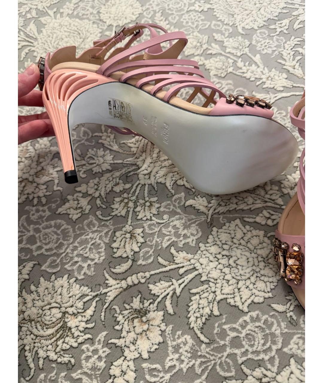 FENDI Розовые кожаные туфли, фото 3