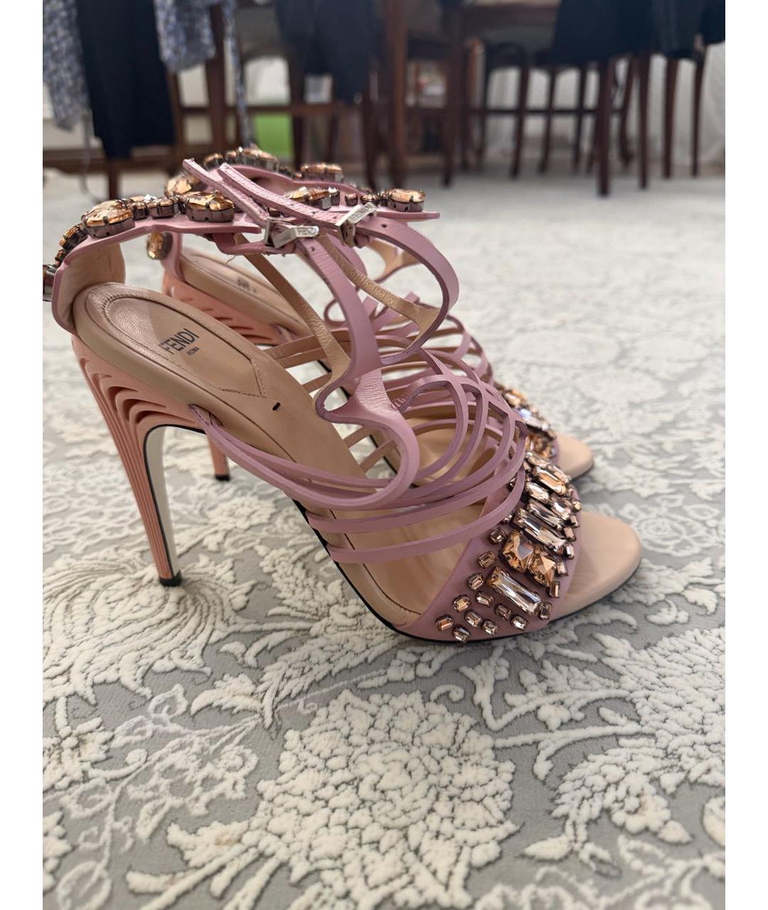 FENDI Розовые кожаные туфли, фото 5