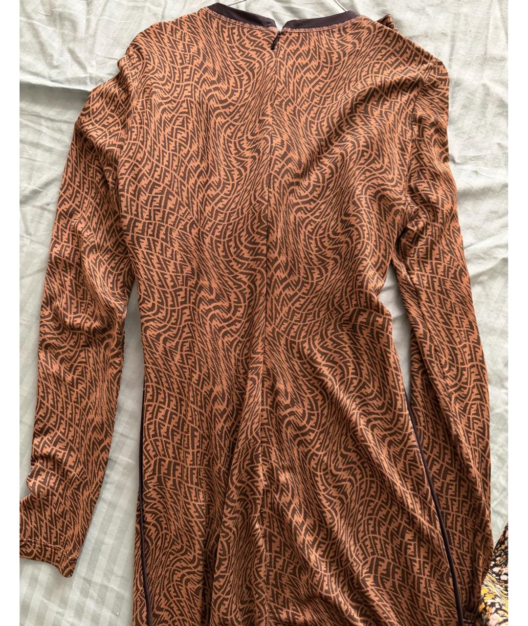 FENDI Коричневое шелковое коктейльное платье, фото 3