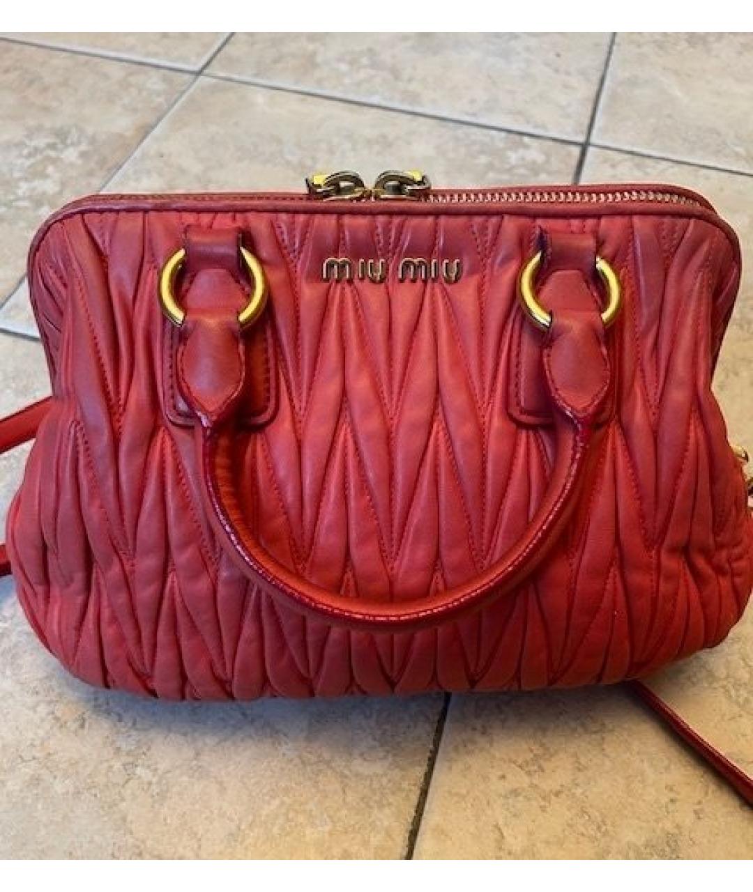 MIU MIU Бордовая кожаная сумка с короткими ручками, фото 4