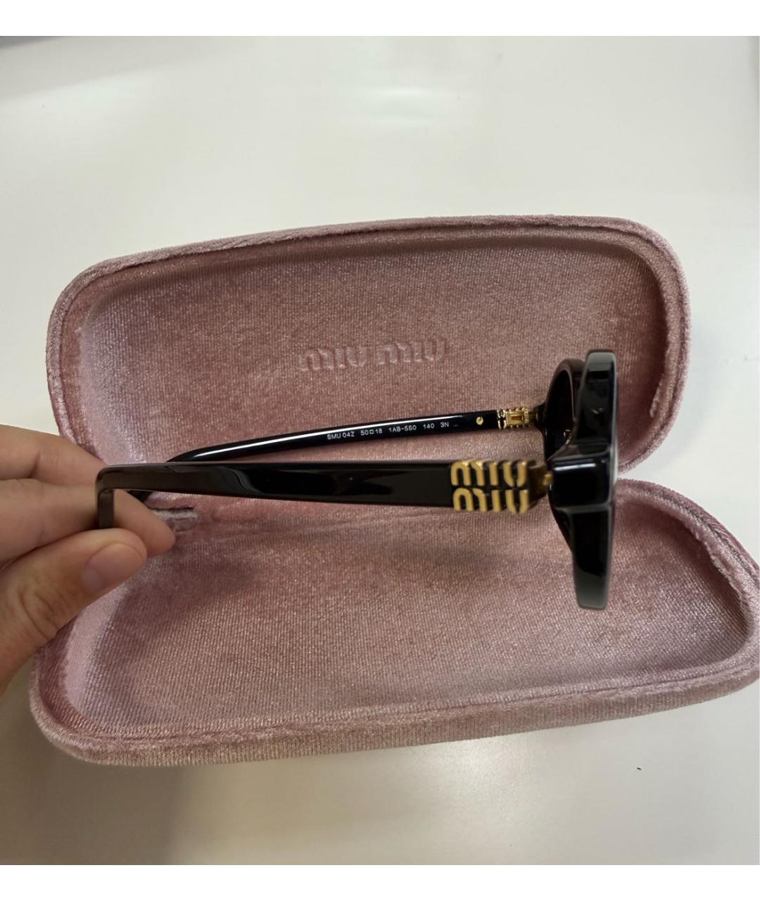 MIU MIU Черные пластиковые солнцезащитные очки, фото 2