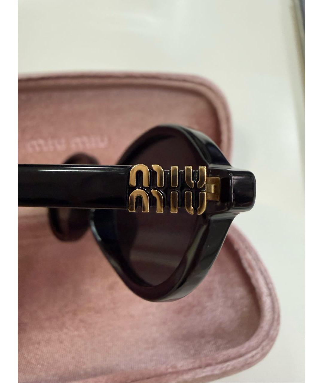 MIU MIU Черные пластиковые солнцезащитные очки, фото 3