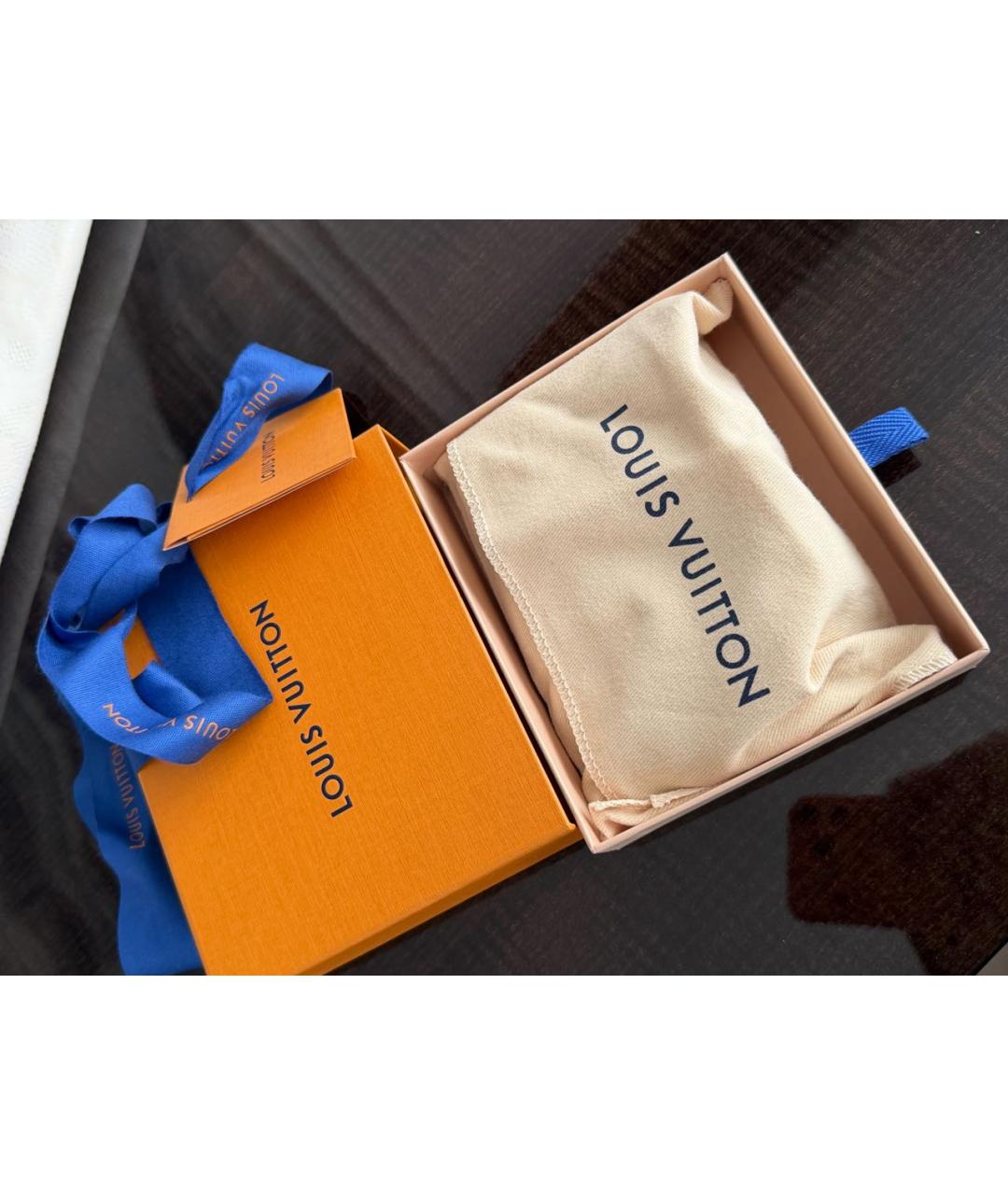 LOUIS VUITTON Бежевый кожаный кошелек, фото 2