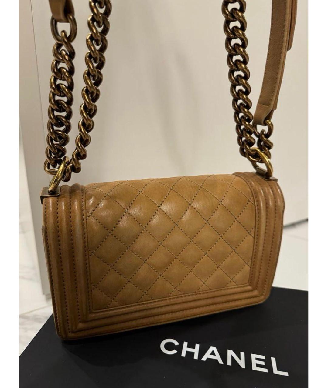 CHANEL Коричневая кожаная сумка через плечо, фото 3