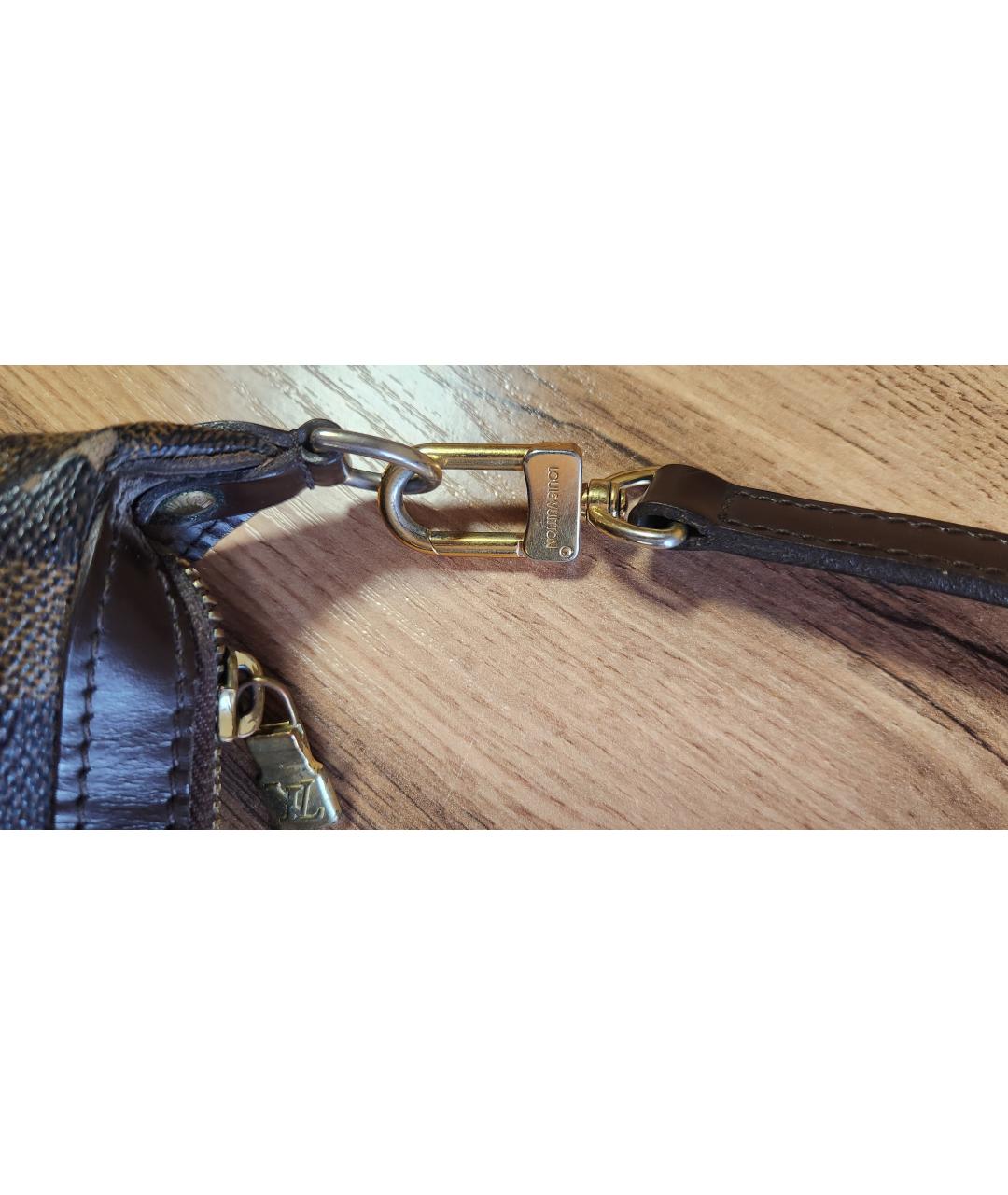 LOUIS VUITTON Коричневая кожаная сумка с короткими ручками, фото 9