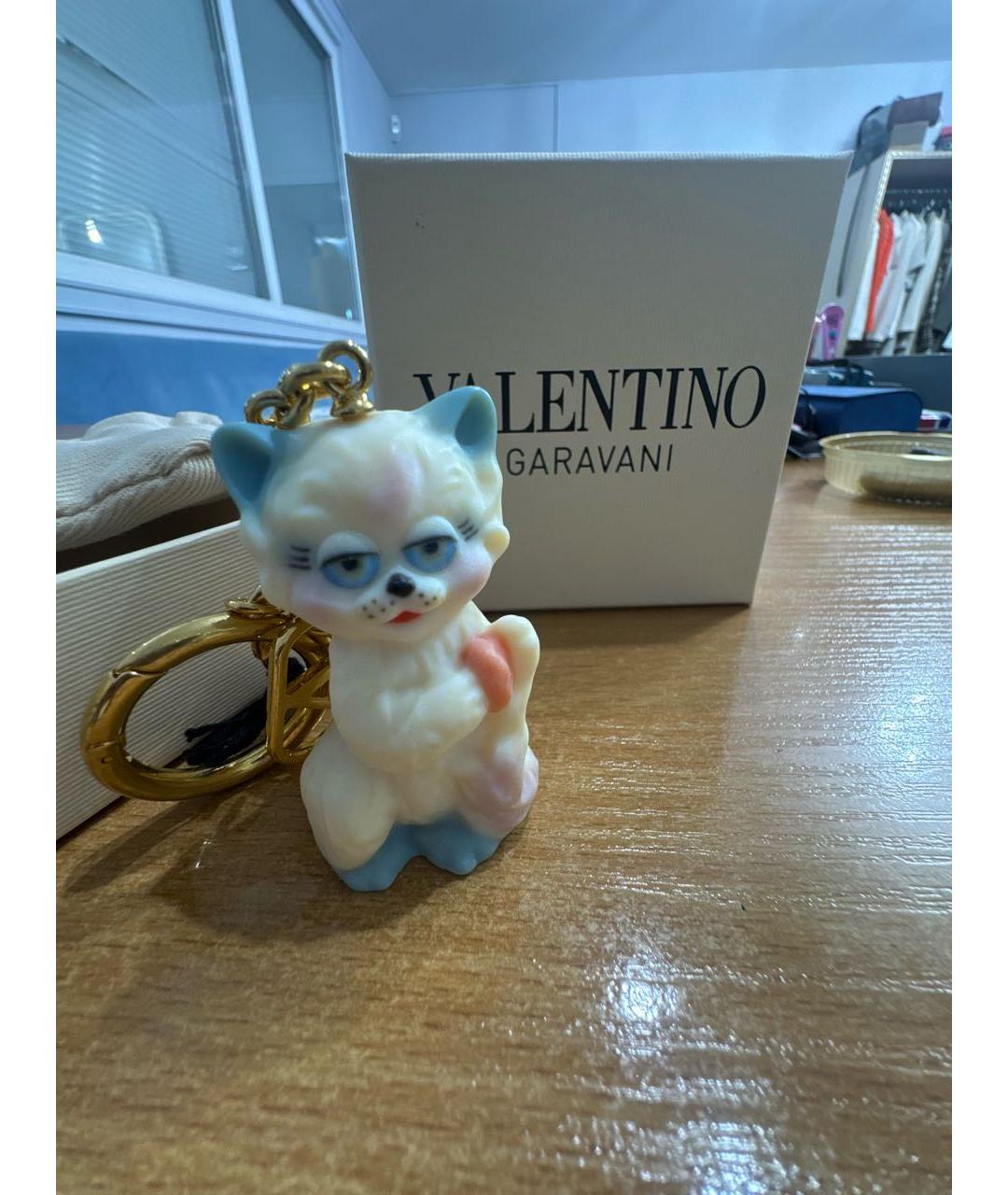 VALENTINO Бежевый брелок, фото 4