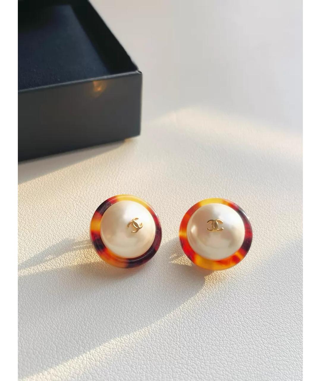 CHANEL Золотые металлические серьги, фото 5